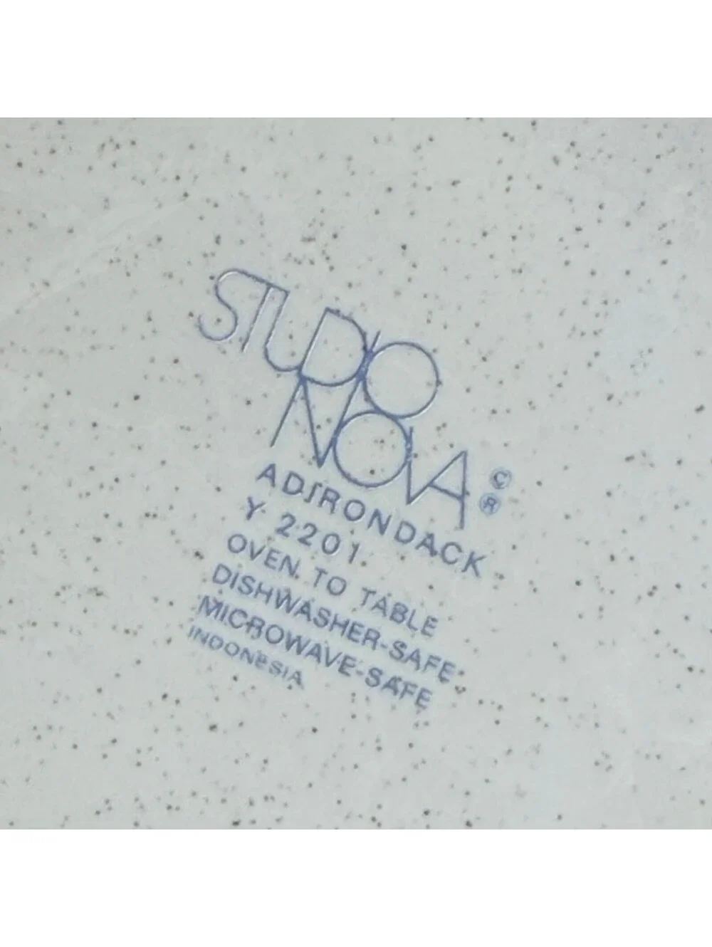 Studio Nova vintage 1990s